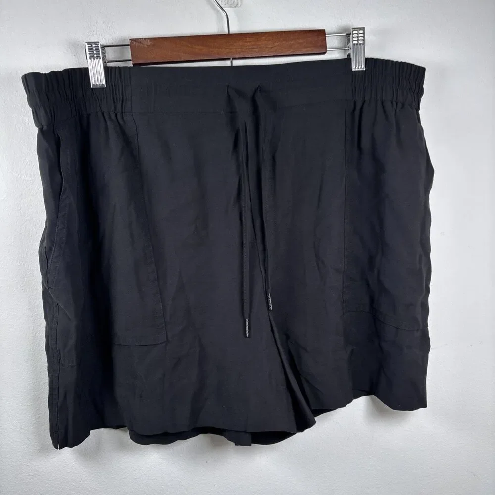 Simply Vera Vera Wang Women’s Black Pull On Casual Travel Shorts XL Rayon Blend